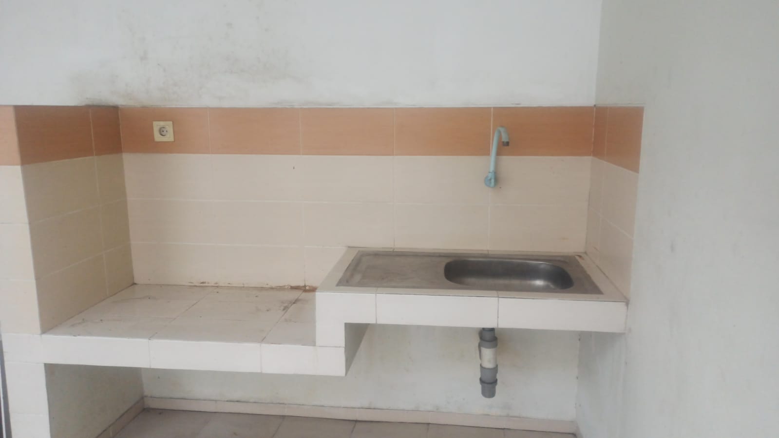 DiSewakan Rumah di Cluster Florencia Lippo Cikarang